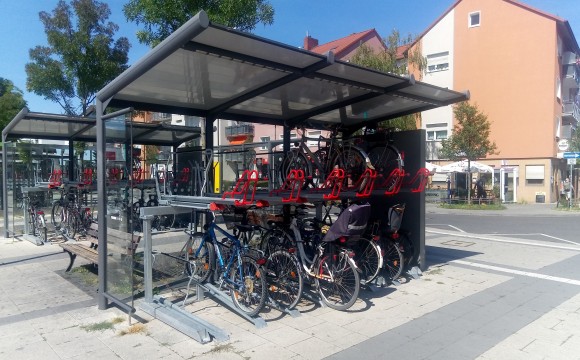 Frankfurt-Rdelheim (Bahnhof): Fahrradparkanlage