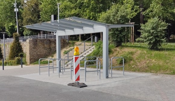 Usingen: Fahrradabstellanlagen Parkplatz Mozartstrae